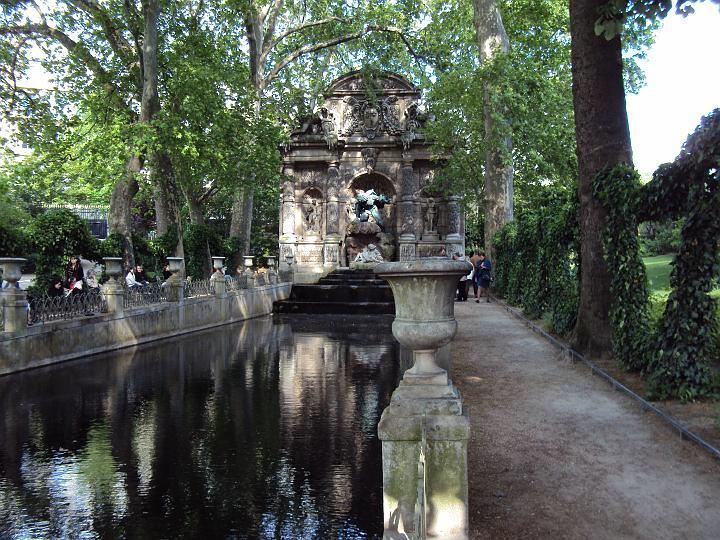 Luxemburg Park 3.jpg